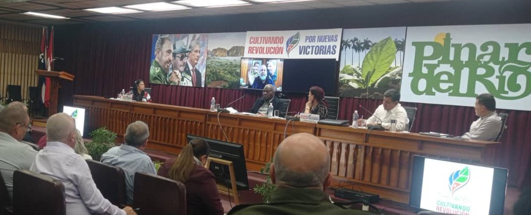 El Presidente de la Asamblea Nacional dijo que Pinar tiene potencialidades para trabajar en 2026 con un cambio de mentalidad