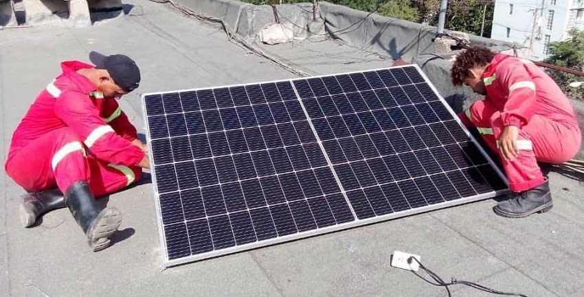 Paneles solares benefician a familias de Las Tunas