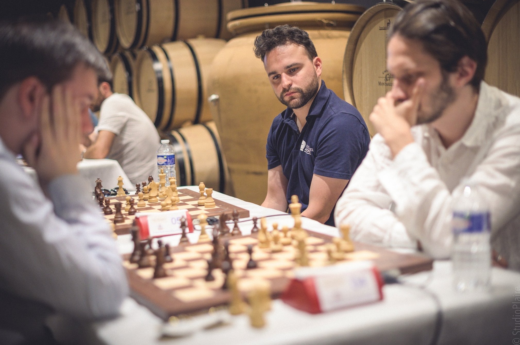 Saint-Émilion, en el sudeste de Francia, se ha convertido en un referente mundial de la producción vinícola y la práctica ajedrecística