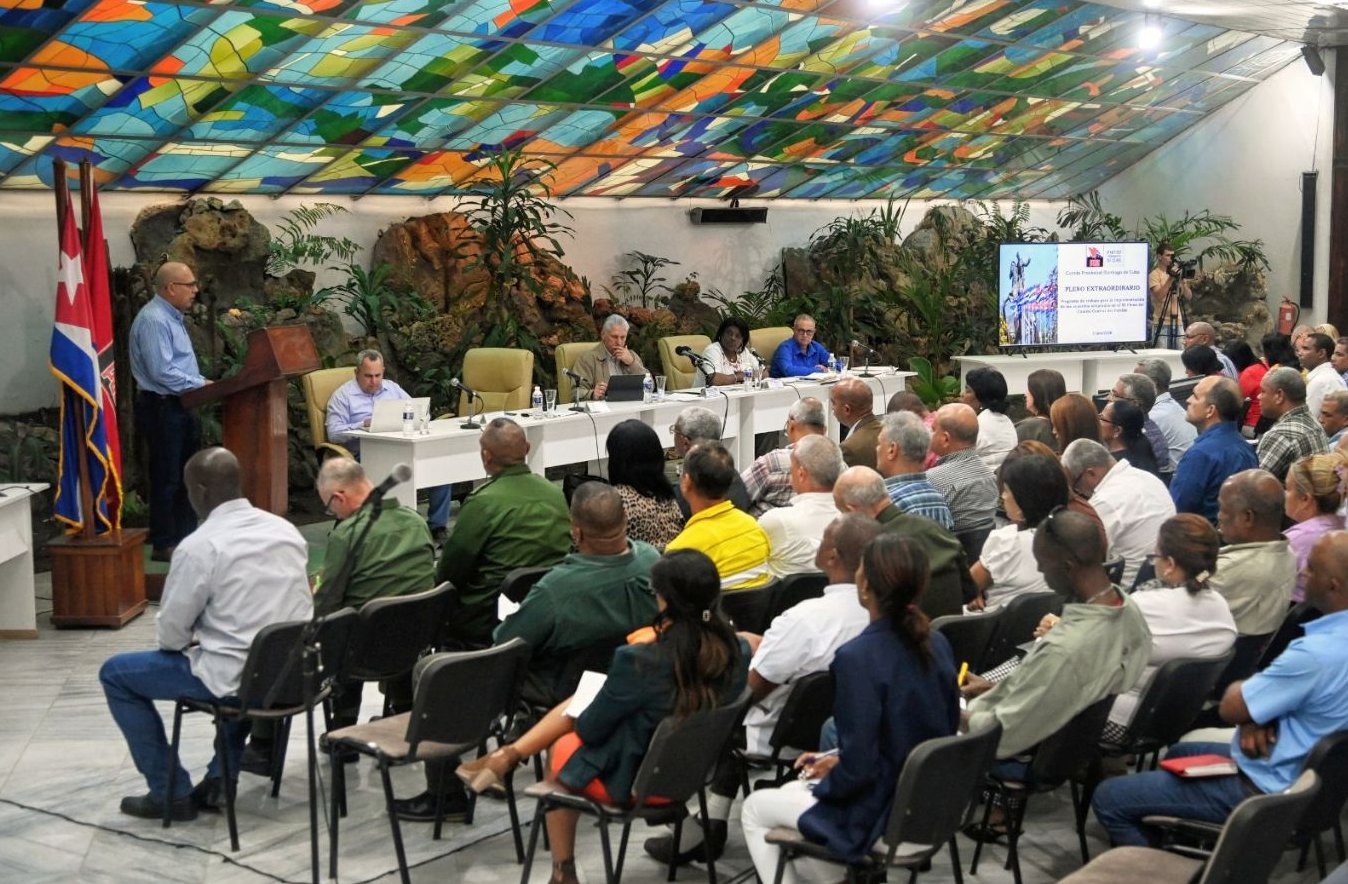 El Pleno del PCC se distingue por su análisis autocrítico