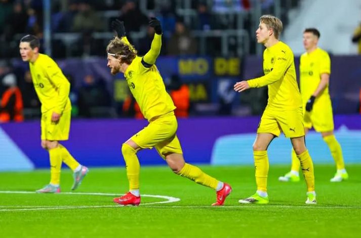 El Bodø/Glimt celebra uno de sus goles contra el Inter de Milán.