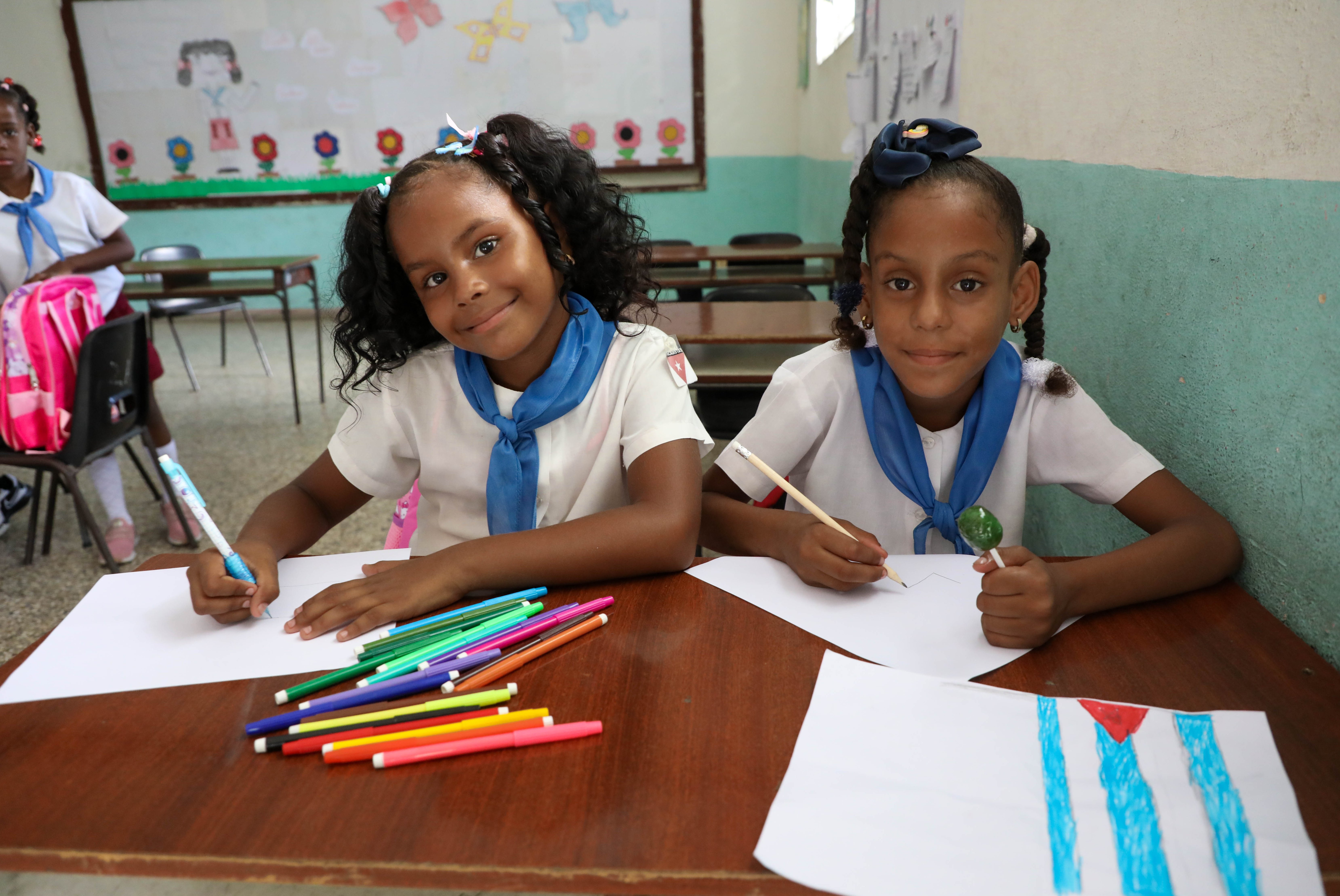 A pesar de las complejidades, en el país se ha mantenido la continuidad docente.
