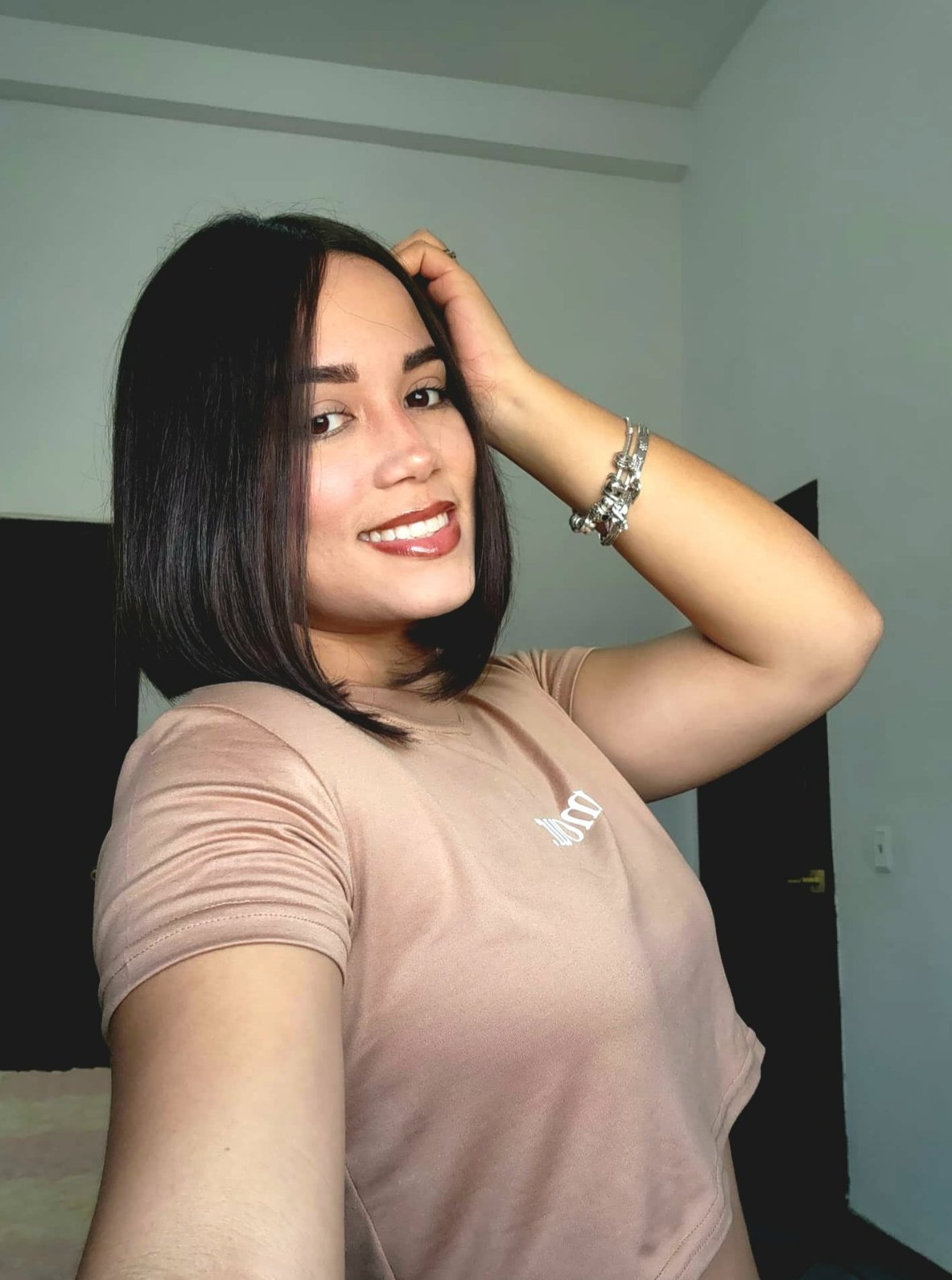 Liz describe con el carisma habitual la motivación de sus videos