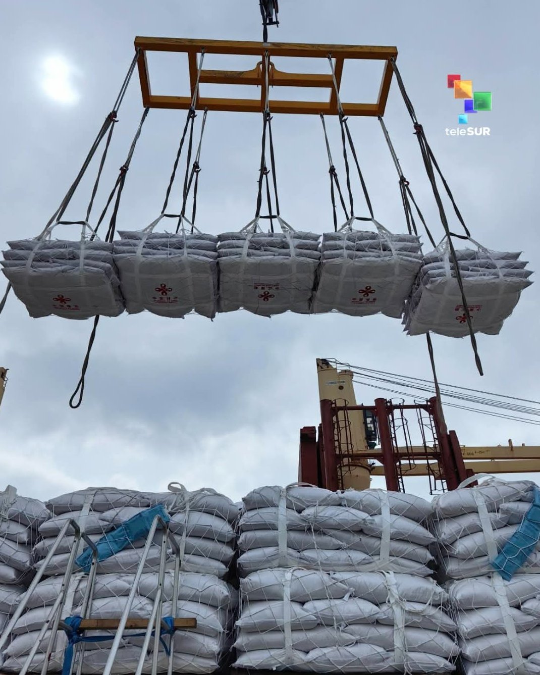 El buque Loyalty Hong arribó al puerto de La Habana con 15 600 toneladas de arroz.