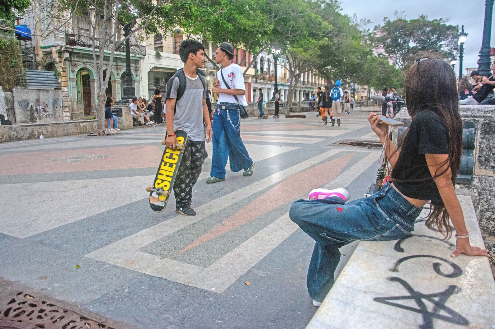 Su presencia desborda los límites del Paseo