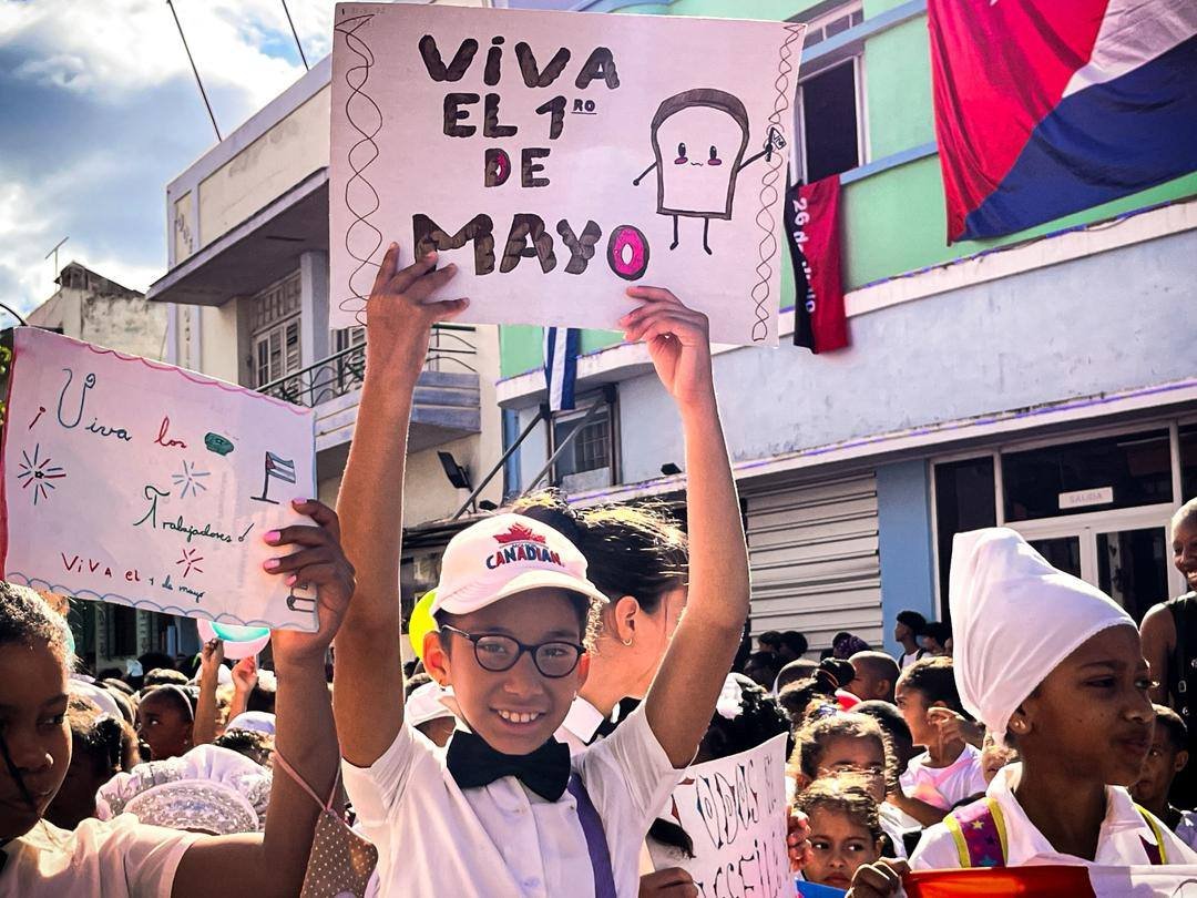 En la antesala de mayo, el futuro