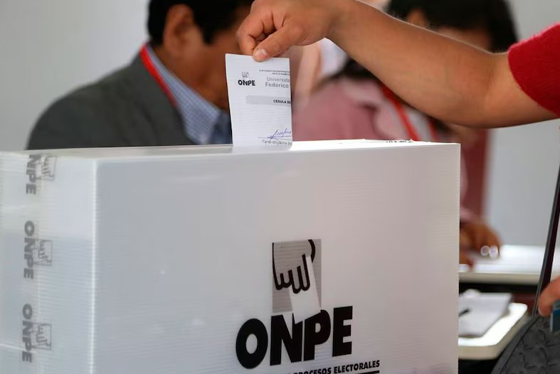 Elecciones presidenciales en Perú