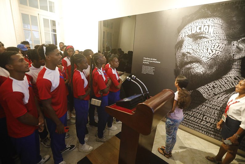 En el pensamiento de Fidel tienen las nuevas generaciones una fuente de indiscutibles valores.