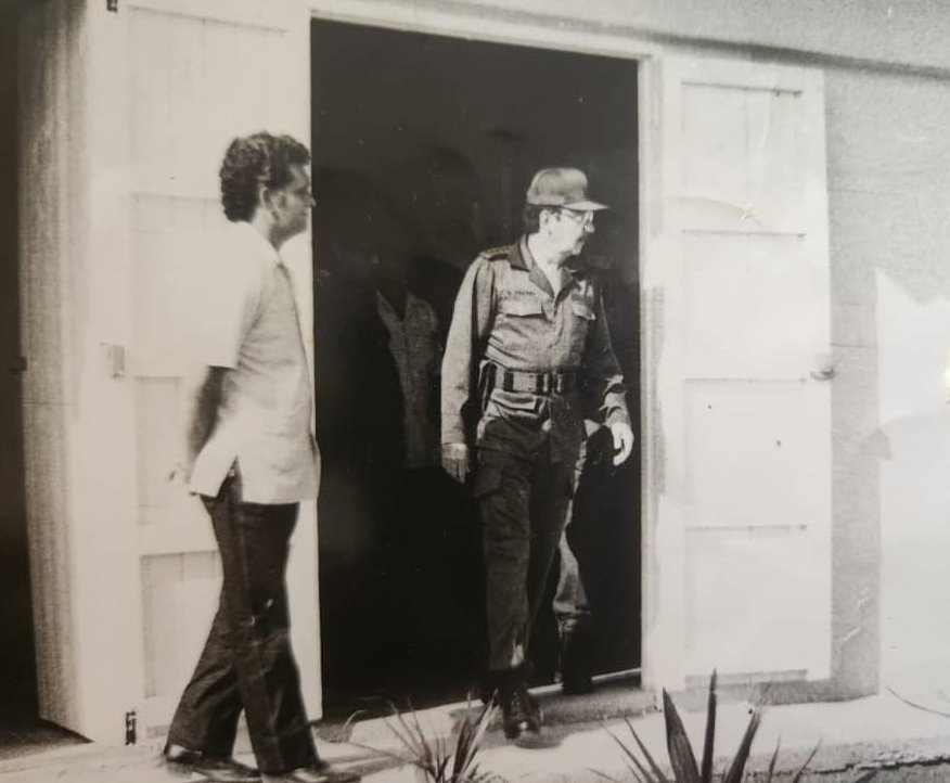 Este espirituano, junto a Raúl Castro, fue testigo en 1986 de la inauguración oficial de la Escuela Provincial de Preparación para la Defensa en El Cacahual.