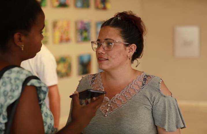 Chabeli Arencibia Martell, presidenta nacional de la OPJM, comentó que durante el curso escolar y las actividades por los 65 años de la organización, la principal motivación ha sido acercarse aún más a la vida y obra del líder histórico de la Revolución.
