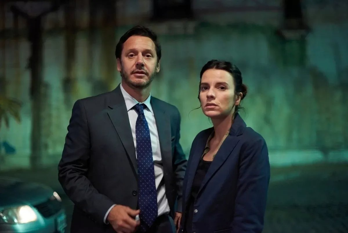 Benjamín Vicuña y Gimena Accardi protagonizan La voz ausente.