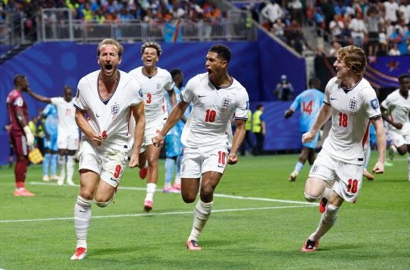 Harry Kane marcó un doblete