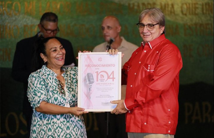 La Radio cubana celebra 104 años de transmisiones ininterrumpidas.