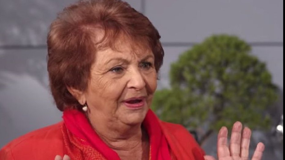 Paula Alí recibió el Premio Nacional de Televisión este año.jpg
