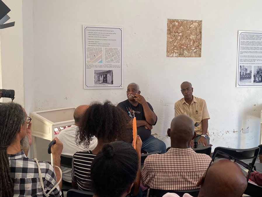 Victor Fowler y Rolando Julio Rensoli Medina presentaron el libro Racismo y Antirracismo. Conceptos y debates en el Centro Cultural Quintin Banderas