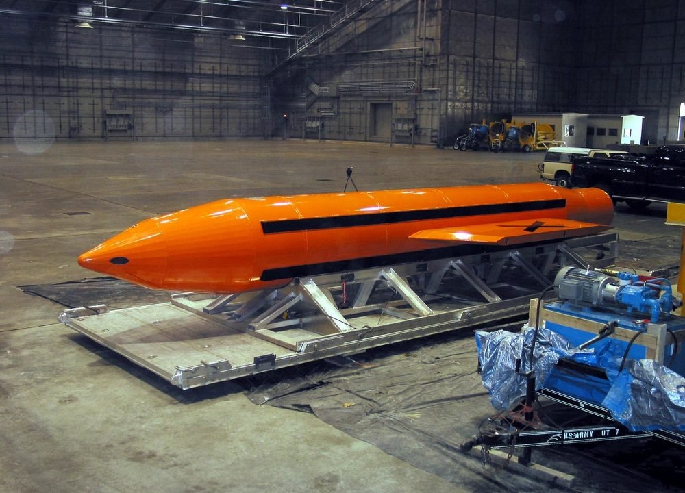 Pentágono considera el uso de la «madre de todas las bombas» contra Irán