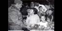 Fidel con los niños de Chernobil.