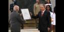 Condecoró Raúl a dirigentes históricos de la Revolución en el Capitolio Habanero