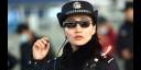 Policía china con gafas de reconocimiento facial