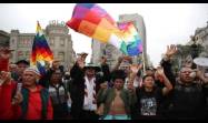 Peruanos se movilizan contra Gobierno designado de Dina Boluarte y el Congreso