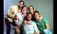 José de Abreu junto a los actores Arlete Salles, Emilio Dantas, Vladimir Brichta y Armando Babaioff, la familia Falcón en Nuevo Sol.