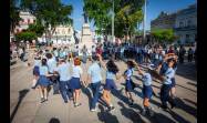 Los estudiantes de 12mo. grado del Instituto Preuniversitario Vocacional de Ciencias Exactas Carlos Marx, en Matanzas, recibieron la bandera al contingente de graduados, correspondiente al actual curso docente. 