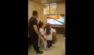 El proyecto científico Pioneros Laparoscópicos, que se desarrolla con los alumnos del grupo Primero B de la escuela primaria Frank País García, del municipio capitalino de Plaza de la Revolución, protagonizó una divertida sesión de entretenimientos y aprendizajes en la sede central del Diario de la Juventud Cubana