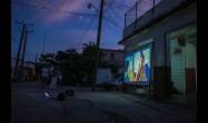 El cine móvil es hoy una alternativa para el disfrute de nuestros niños, adolescentes  y jóvenes, para la familia toda