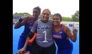 Al centro, Yurismaily Garcia, la portera del equipo. A la derecha, Yulitza Martínez. Junto con ellas, otra compañera de equipo, Taimí Licea. 