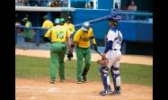 Los Leones de Industriales sufrieron este lunes su primer revés en la 65 Serie Nacional de Béisbol, al caer 9-0 ante los Vegueros de Pinar del Río en el Estadio Latinoamericano.