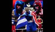 Iverson Acosta venció en sus tres combates en Rusia.