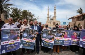 Periodistas palestinos denuncian el asesinato de Abu Akleh