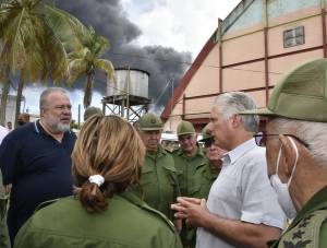 La atención de la máxima dirección del país al incendio en la base de supertanqueros en Matanzas ha sido constante.