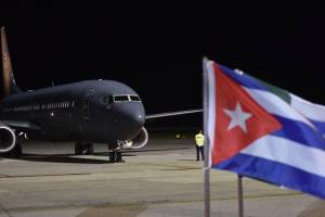 En la noche de ayer, arribó al aeropuerto Internacional Juan Gualberto Gómez de Varadero el Boeing 737-700, con ayuda solidaria del ejército y la fuerza aérea mexicanos