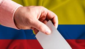 Ecuatorianos acudirán a consulta popular