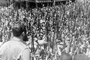 En el sepelio de las víctimas de los bombardeos contra aeropuertos de la Isla, Fidel proclama el carácter socialista de la Revolución