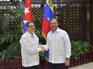 Cancilleres de Cuba y Venezuela