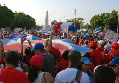 La Plaza de la Revolución se llenó de trabajadores