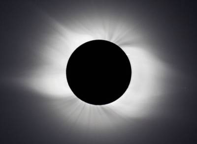 Eclipse total en Liberia