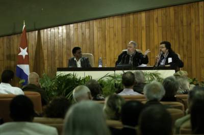 Encuentro de Fidel con intelectuales