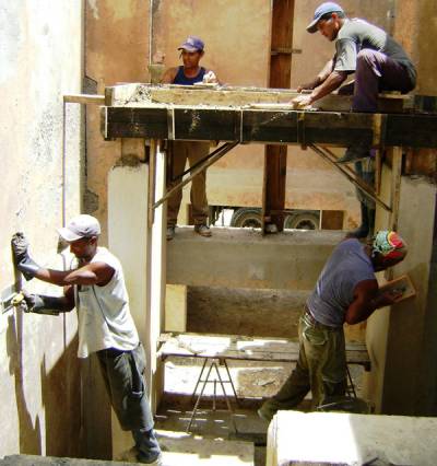 Constructores camagüeyanos 
