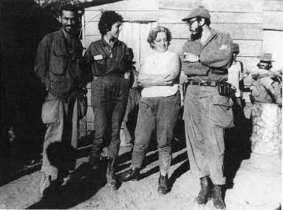 Lidia Doce junto a Fidel, Celia y Almeida