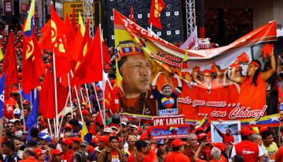 Venezuela jura lealtad a Chávez y a la patria de Bolívar 