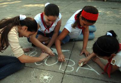 Niñas y niños