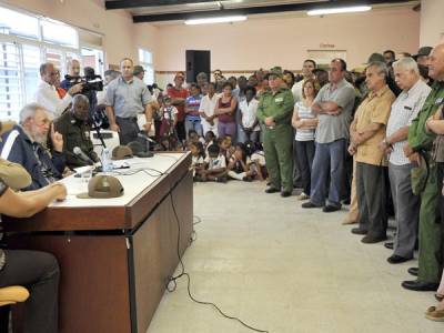 Fidel en la inauguración del Complejo Educacional «Vilma Espín Guillois»