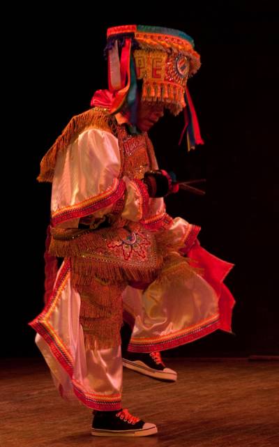 Danzak, danzante de las tijeras 