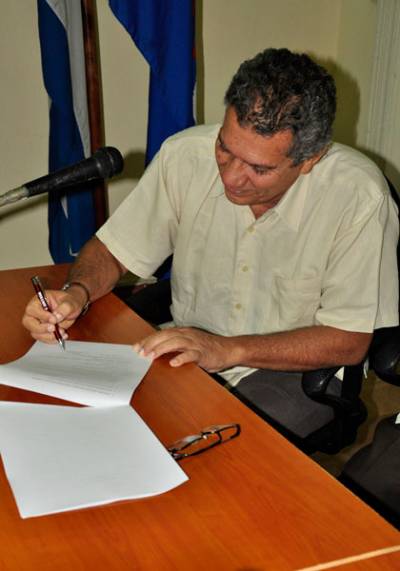 Betto Almeida, analista y miembro de honor de la directiva de Telesur