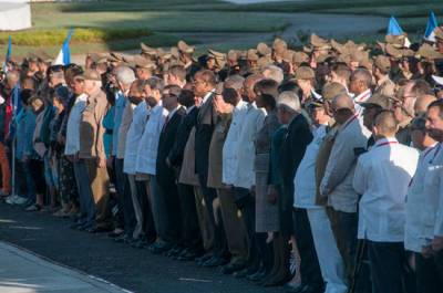 Acto político y ceremonia militar en el Cacahual