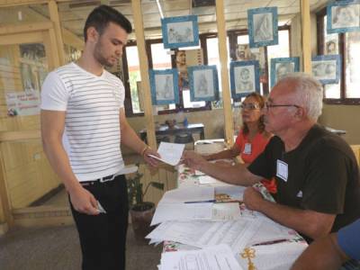 Jóvenes electores cubanos.