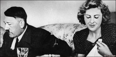Adolfo Hitler y su compañera Eva Brown.